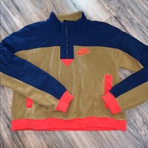 cropped half zip nike sweater